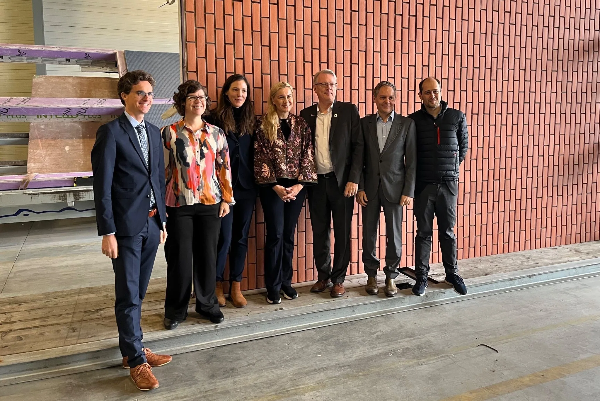 European Commissioner for Energy, Kadri Simson, visits renovation projects in Belgium